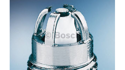 Bujie scanteie BOSCH 0242240590 Vw Golf Plus (5M1, 521) Golf 4 Variant (1J5) Lupo (6X1, 6E1) Passat (3C2) Passat Variant (3C5) Polo (9N) Touran (1T1, 1T2) Golf 5 (1K1) Jetta 3 (1K2) Octavia Combi (1Z5