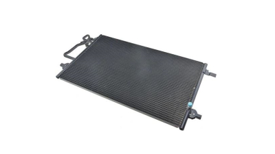Condensator climatizare Audi A8 (D2), 03.1994-09.2002, motor 2.8 V6, 3, 7 V8; 4, 2 V8; benzina; 2.5 TDI, 3, 3 TDI diesel, full aluminiu brazat, 702 (661)x415x18 mm, fara filtru uscator