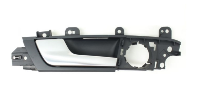 Maner deschidere usa interioara Audi A3 (8p), 05.2003-10.2012 Spate , partea Stanga, negru; maner silver, Aftermarket