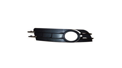 Grila bara fata Audi A6 4F 2004-2008, montorizare benzina , capac proiector ceata partea Dreapta,4F0807682A 01C 
