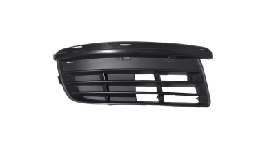 Grila bara fata Vw Golf 5 Variant 2005-2010; Vw Jetta 1K 2005-2010; Dreapta 1K0853666J fara locas proiectoare