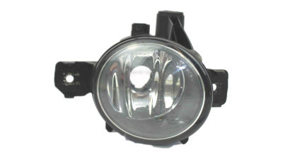 Proiector ceata Bmw Seria 1 (E81/E82/E87/E88) 09.2004-12.2006 Cu 3/5usi, Coupe/Cabrio 2004-2013, Bmw X1 (E84) 09.2009-08.2015,versiune Aerodynamic Package, Bmw X3 (E83) 06.2006-11.2010, Bmw X5 (E70) 10.2006-04.2010, Dreapta, tip bec H11 63176924656, 69246