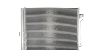 Condensator climatizare BMW Seria 7 F01/F02/F03/F04, 07.2012-2016, motor 3.0 d, 280 kw diesel, 750xd/L; cutie automata, full aluminiu brazat, 630 (590)x480 (465)x16 mm, cu uscator si filtru integrat