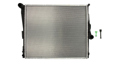 Radiator racire BMW X3 2.0d/3.0d E83, 10.2003-08.2005, motor 2.0 d, 110 kw; 3.0 d, 150 kw, diesel, cutie manuala, cu/fara AC, 580x491x27 mm, Koyo, aluminiu brazat/plastic 