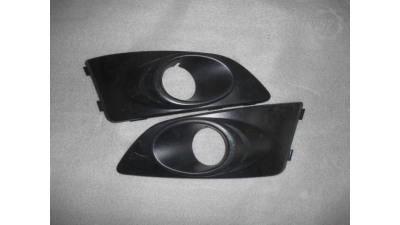 Grila bara fata Chevrolet Aveo (T300), 05.2011-2014, Dreapta, 96694773, 25B127-4 cu locas pentru proiectoare