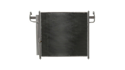 Condensator climatizare Infiniti QX56, 12.2003-12.2009, motor 5.6 V8, 227 kw benzina, cutie automata, full aluminiu brazat, 605 (565)x540x16 mm, cu uscator si filtru integrat