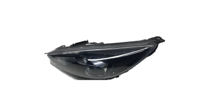 Far FORD FOCUS III, 10.2014-08.2018, partea Stanga, VARROC, bi-xenon; cu 'lumina timp de zi' tip LED; D3S+H1+LED; electric; negru; xenon; cu lumina viraje
