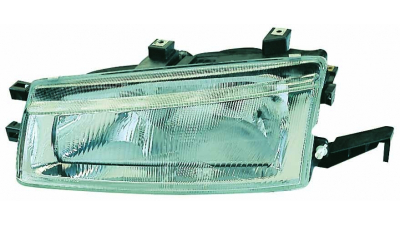 Far Honda Accord (EU) Sedan 03.1993-09.1995 HELLA partea Stanga cu bec H1+H1