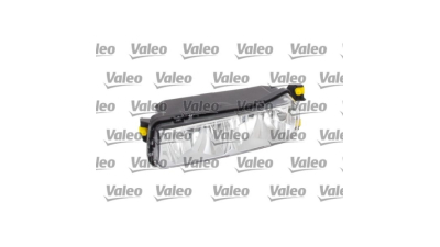 Proiector ceata Land Rover Range Rover 4 (Lg) Valeo 044902, parte montare : Dreapta
