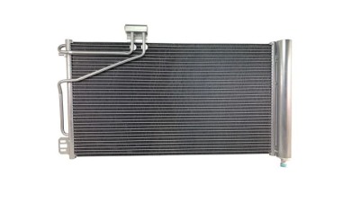 Condensator climatizare Mercedes Clasa C (W203), 02.2004-06.2004, motor 5.4 V8, 270 kw benzina, cutie automata, C55 AMG;C (W203, S203);, full aluminiu brazat, 695 (640)x367x17 mm, cu uscator si filtru integrat