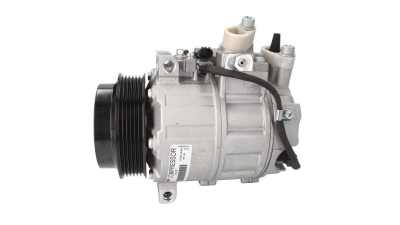 Compresor aer conditionat Mercedes Clasa C (W202), 1993-2001, motorizare 2.0/2.0 compressor, 2.3/2.3 compressor C200/C200 Kompressor; C230/C230 Kompressor; benzina, rola curea 110 mm, 6 caneluri, de tip Denso: 7SEU17C