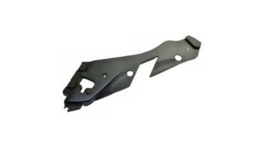 Ornament fixare superioara panou fata MERCEDES Clasa C (W204), 03.2007-03.2011, partea Stanga, plastic