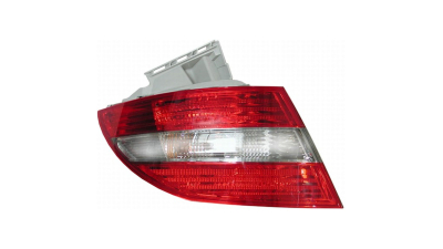 Stop spate lampa Mercedes Clasa CLC (CL203), 05.2008-03.2010, partea Stanga, cu suport becuri, partea exteRioara, Magneti Marelli