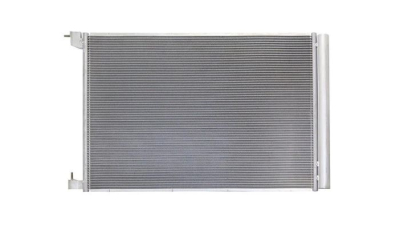 Condensator climatizare Mercedes Clasa C (W205), 12.2013-, motor 1.6 T, 95 kw benzina, cutie automata, C160; C (W205, S205);, full aluminiu brazat, 675 (635)x450x12 mm, cu uscator si filtru integrat