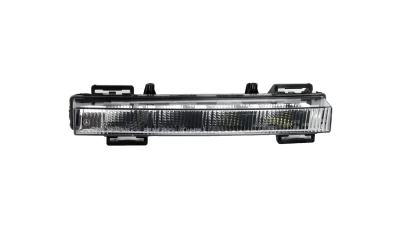 Lumina de zi MERCEDES Clasa GL (X166), 06.2012-12.2015; Clasa GLK (X204), 10.2008-05.2012; Clasa ML (W166), 11.2011-09.2015, ULO, fata, partea stanga, LED; carcasa neagra;