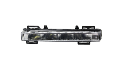 Lumina de zi MERCEDES Clasa GL (X166), 06.2012-12.2015; Clasa GLK (X204), 10.2008-05.2012; Clasa ML (W166), 11.2011-09.2015, ULO, fata, partea dreapta, LED; carcasa neagra;
