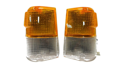 Lampa semnalizare fata cu lumina parcare Mitsubishi Pajero/Montero (L040) 1982-1992, Parte fata, fara suport bec, MB283669, Stanga
