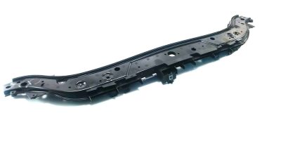 Trager superior; traversa panou central Renault Megane 2 (M) 11.2002-12.2005 , partea Fata , Plastic, 8200137494