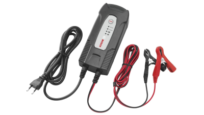 Incarcator acumulator auto Bosch C1 , redresor automat pentru baterii de 12V tip acid si plumb,  018999901M