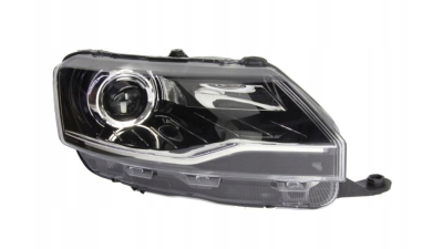 Far Skoda Rapid (Nh), 05.2017-, fata, Dreapta, bi-xenon; D5S+LED; fara ballast, VALEO