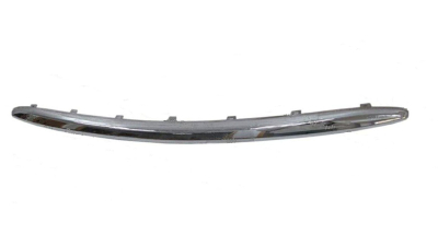 Bandou grila bara fata Toyota Auris (E18), 01.2013-, inferior, 5211202040