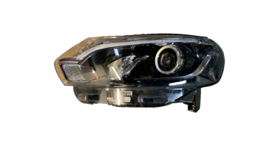 Far TOYOTA PROACE, 06.2016-, partea Stanga, VARROC, cu 'lumina timp de zi' tip LED; D8S+H1+H1+LED+PY21W; electric; fara bec descarcare; fara ballast; cu becuri; xenon