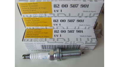 Bujie OE Renault Clio 3, 4, Megane 3, scenic 3, Twingo 2 , 1.2 16V si 1.4 16V , originale 8200587901 cu electrod normal-nickel.