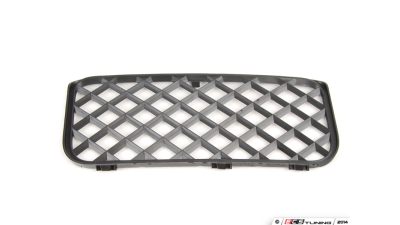 Grila bara fata VW Touareg (7L), 10.2002-12.2006, Dreapta, 7L68536779B9, 958027-8 sub bara