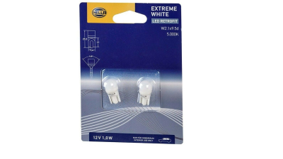 Set becuri auto W5W T10 LED HELLA 12V; 1W; 65 lm; culoare temperatura 5000K; W2.1x9.5d; Omologare: nu, 2 buc.