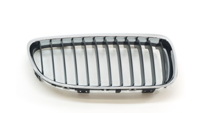 Grila centrala radiator Bmw Seria 3 (E90/E91), 08.2008-06.2012, crom, partea dreapta, 51137201968 original