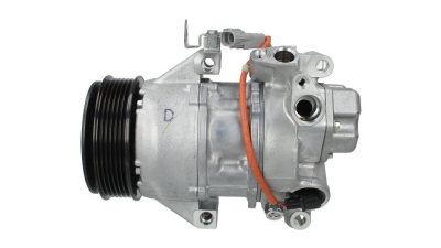 Compresor aer conditionat Toyota Yaris (XP90), 2006-2011, motor 1.0, 50kw/52kw, 1.3, 64kw, 1.33, 74kw, benzina; 1.4 D-4D, 66kw, diesel, rola curea 100 mm, 6 caneluri, de tip Denso: 5SER09C