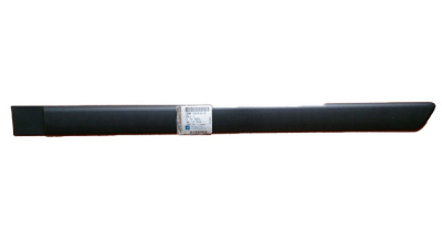 Ornament Negru Usa Stanga Spate -O.E. Opel 90544219