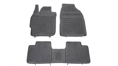 Set covorase auto din cauciuc Toyota Corolla XI (E17) 07.2013- , presuri tip tavita marca Rezaw Plast