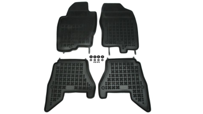Set covorase auto din cauciuc Nissan Pathinder 3, dupa 2005 , presuri tip tavita marca Rezaw Plast