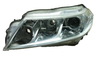 Far Stanga Halogen Gl - O.E. Suzuki 3532054P00