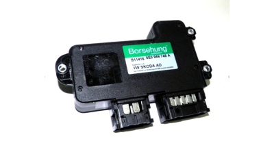 Comutator pentru ajustare logitundinala inaltime si inclinatie scaun si inclinatie spatar partea dreapta Skoda Octavia 2 2004-2013 Vw Golf 2004-2014 Golf Plus jetta 2006-2010 Passat 2006-2011 Audi A3 2008- A4 2005- A6 2007- TT R8 8E0959748