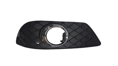 Grila bara fata Mercedes Clasa C (W204), 03.2011-2014, Dreapta, 2048803924, 50D127-6 cu gaura pentru proiector ceata Model Elegance/Avangarde