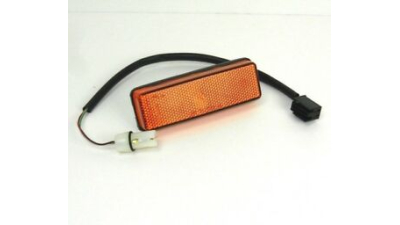 Lampa semnalizare aripa Citroen C25 (280/290) 11.1981-05.1994, FIat DUCATO (280/290) 11.1981-05.1994, Iveco DAILY 01.1978-12.1998, Peugeot J5 (280) 11.1981- 05.1994 BestAutoVest, partea Dreapta/Stanga, cu cablaj si mufa