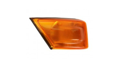 Lampa semnalizare fata Iveco Daily 2 din 01.1999-04.2006 BestAutoVest partea stanga 305219-E, fara suport becuri, semnalizator fata portocaliu
