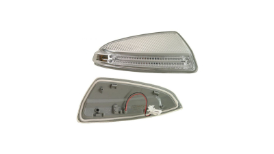 Lampa semnalizare oglinda Mercedes Clasa C (W204) 03.2007-03.2011 , VIANO W639 09.2009- ; ULO partea Dreapta , cu led