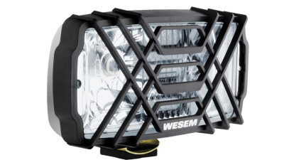 Proiector auto Wesem 12/24V cu bec H3 , dimensiuni 235x132x137mm , carcasa crom, geam clar , cu lumina de drum , 1 buc.