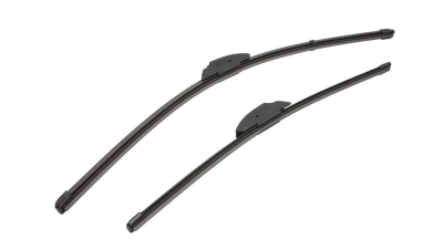 Set stergatoare parbriz Valeo 577830 VM830 Kia CeeD 08.2009-08.2012, Kia Sportage (SL) 06.2010-12.2015, Mazda 3 (BL), 07.2009-09.2013; Mazda 3 (BM) 06.2013-08.2017; 2 buc. 450+600mm