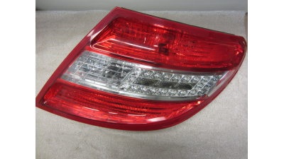 Stop spate lampa Mercedes Clasa C Sedan (W204) 03.2007-03.2011 BestAutoVest partea Stanga