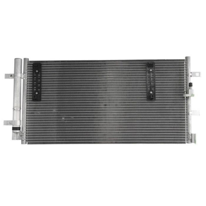Condensator climatizare Audi A4 B8 11 2007 12 2015 motor 2 0 TDI 100 kw 2 7 TDI 140 kw diesel full aluminiu brazat 680 635 x342x16 mm cu uscator filtrat